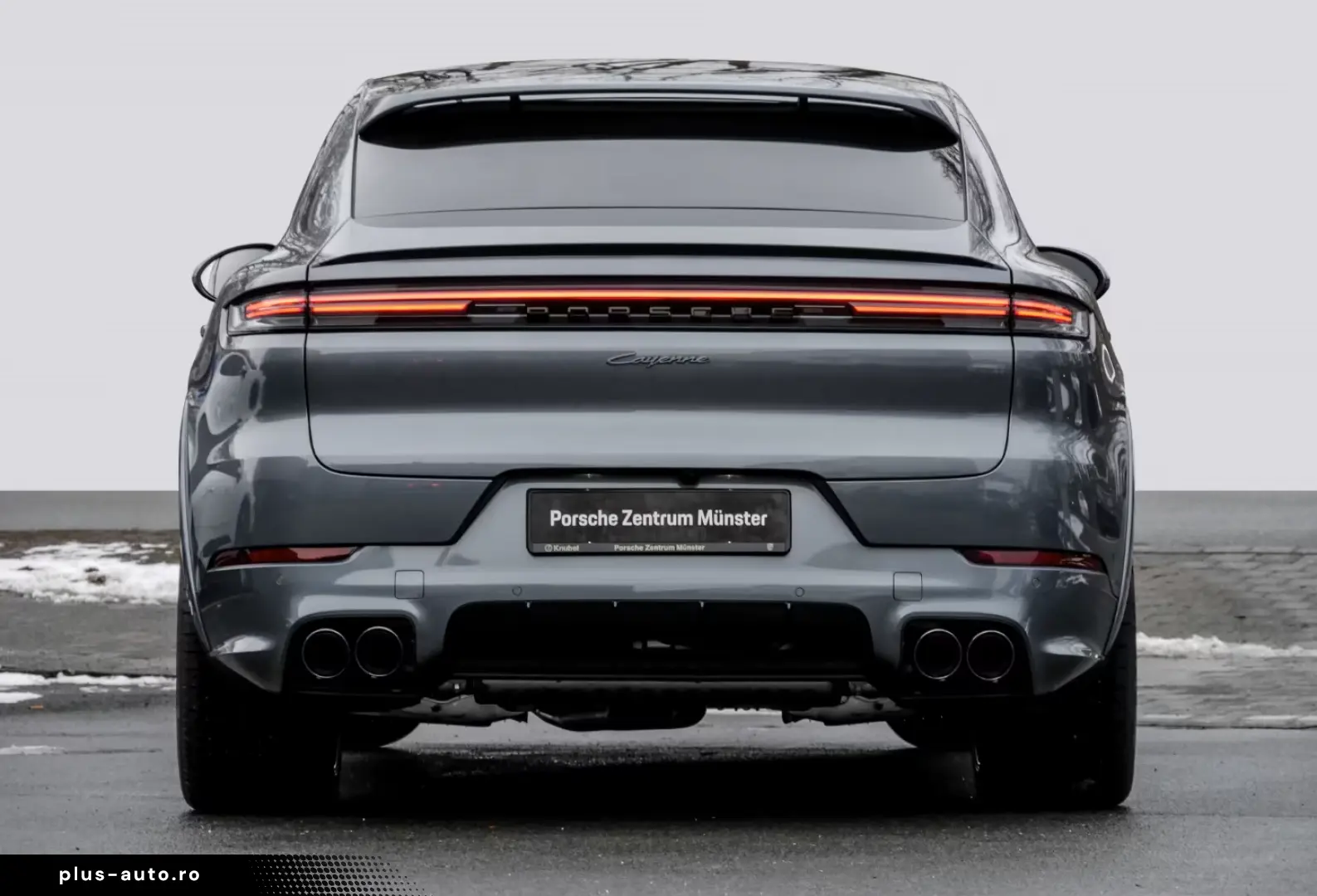 Porsche Cayenne E-Hybrid Coupe Black Edition