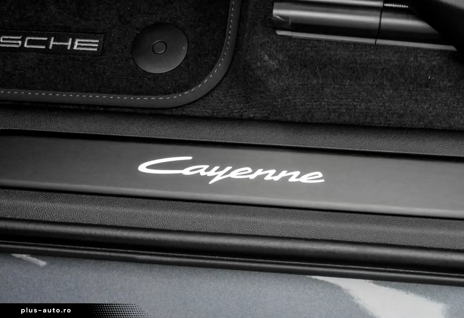 Porsche Cayenne E-Hybrid Coupe Black Edition