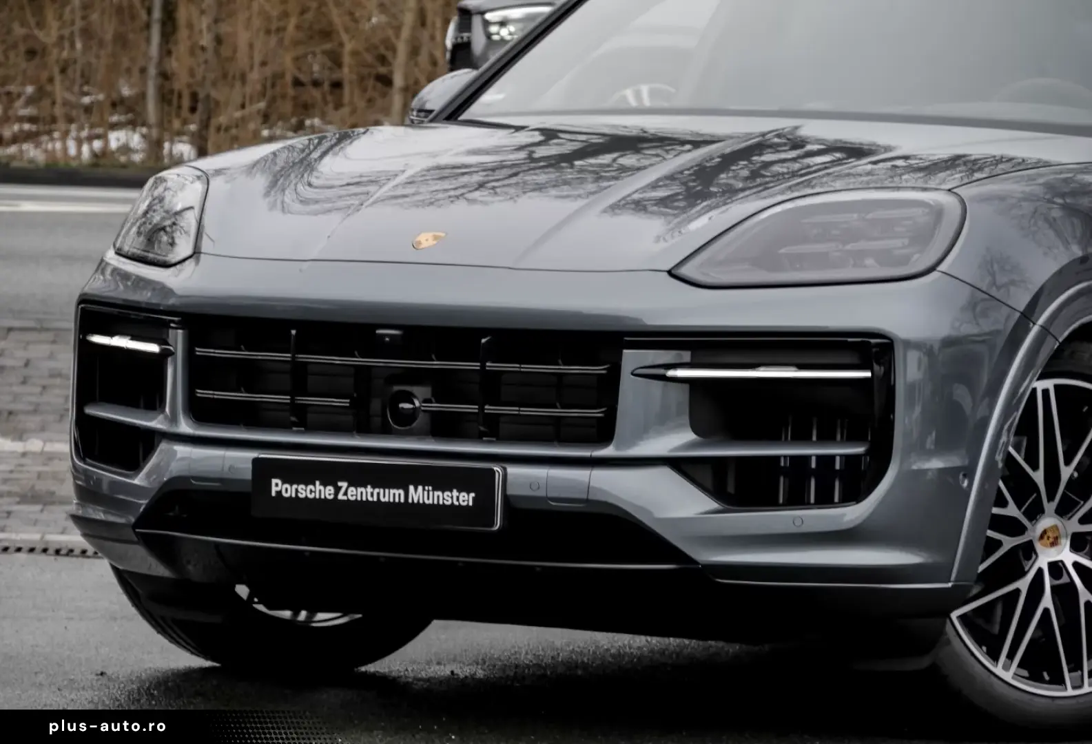 Porsche Cayenne E-Hybrid Coupe Black Edition