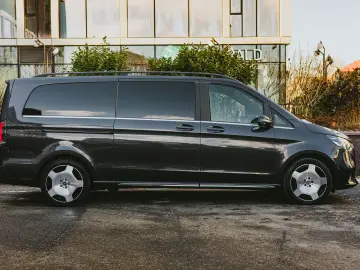 Mercedes Benz V300d 4 Matic VIP Seats