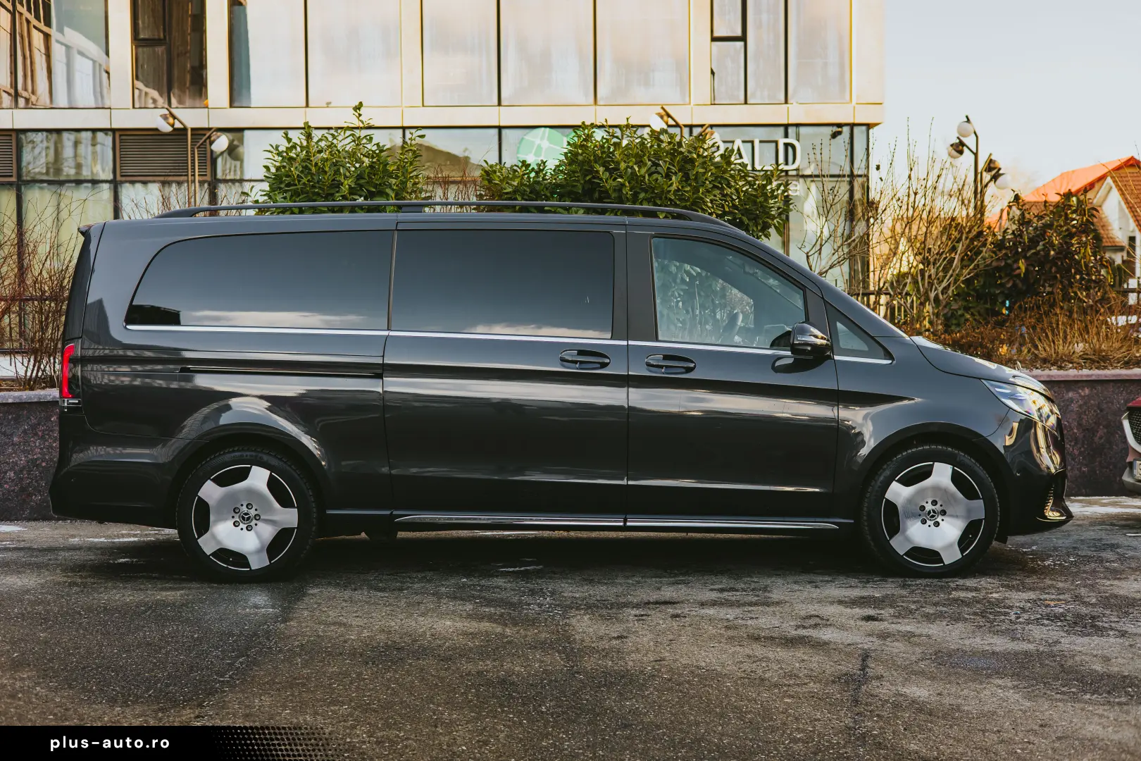 Mercedes Benz V300d 4 Matic VIP Seats