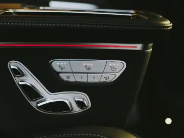 Mercedes Benz V300d 4 Matic VIP Seats