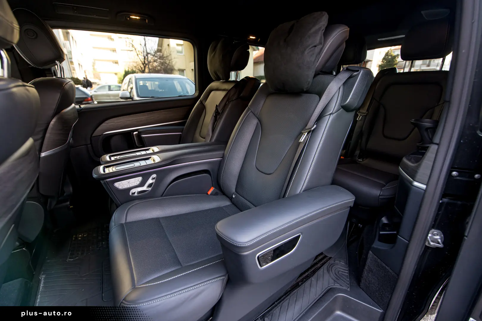 Mercedes Benz V300d 4 Matic VIP Seats