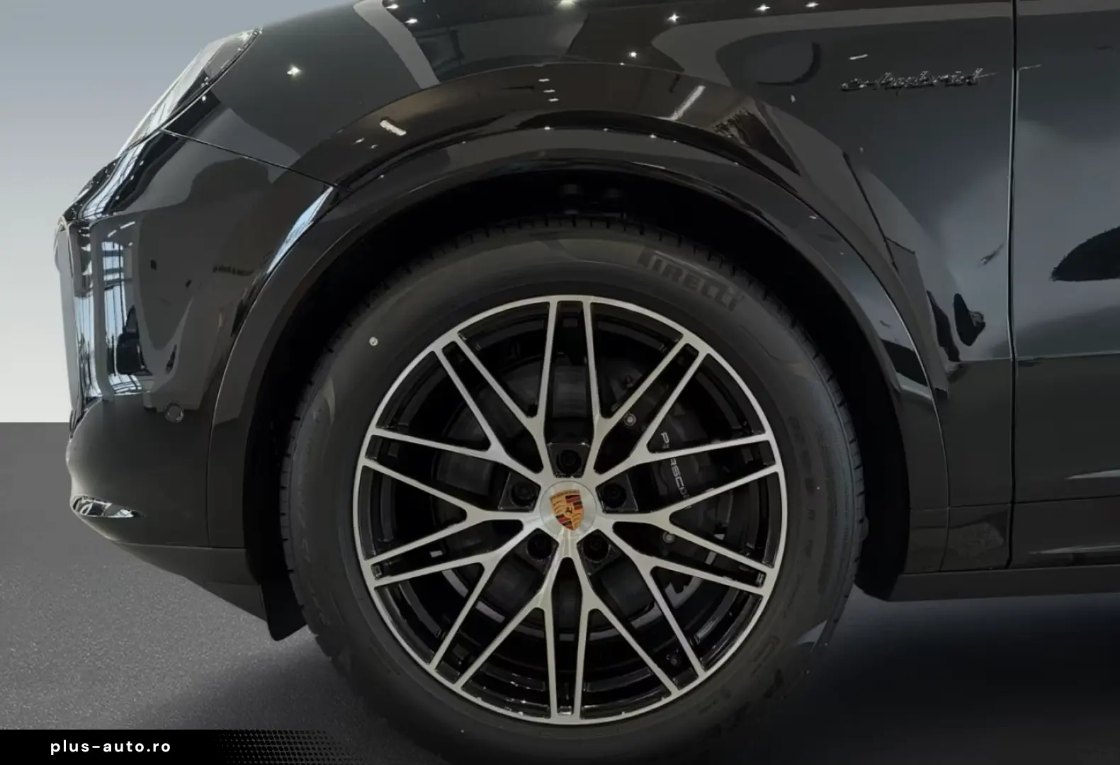 Porsche Cayenne E-Hybrid Coupe Black Edition