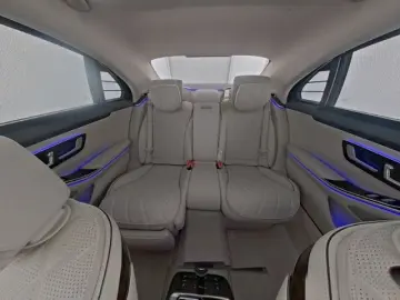 MERCEDES-BENZ S 580 4Matic lang Exklusiv Panorama AHK Mem