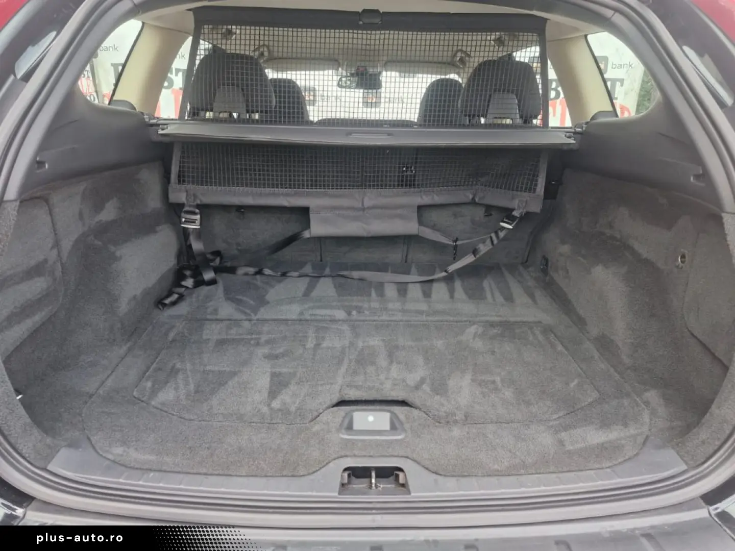 Volvo XC60 – 2.0 Diesel – Manual – 163 hp – 273.919km