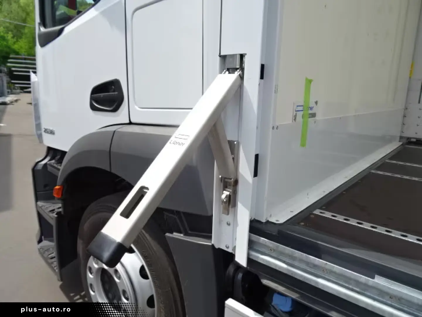 Mercedes-Benz 2536 Actros