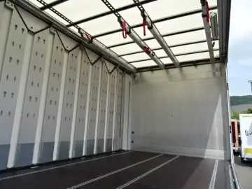 Mercedes-Benz 2536 Actros