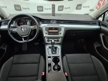 Volkswagen Passat – 1.6 Diesel