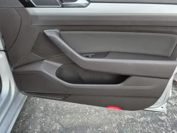 Volkswagen Passat – 1.6 Diesel