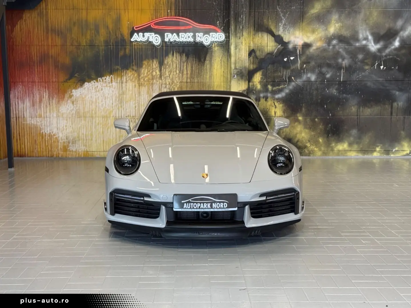 PORSCHE 911 Turbo S Cabriolet~AERO-KIT~BURMESTER~360 ~