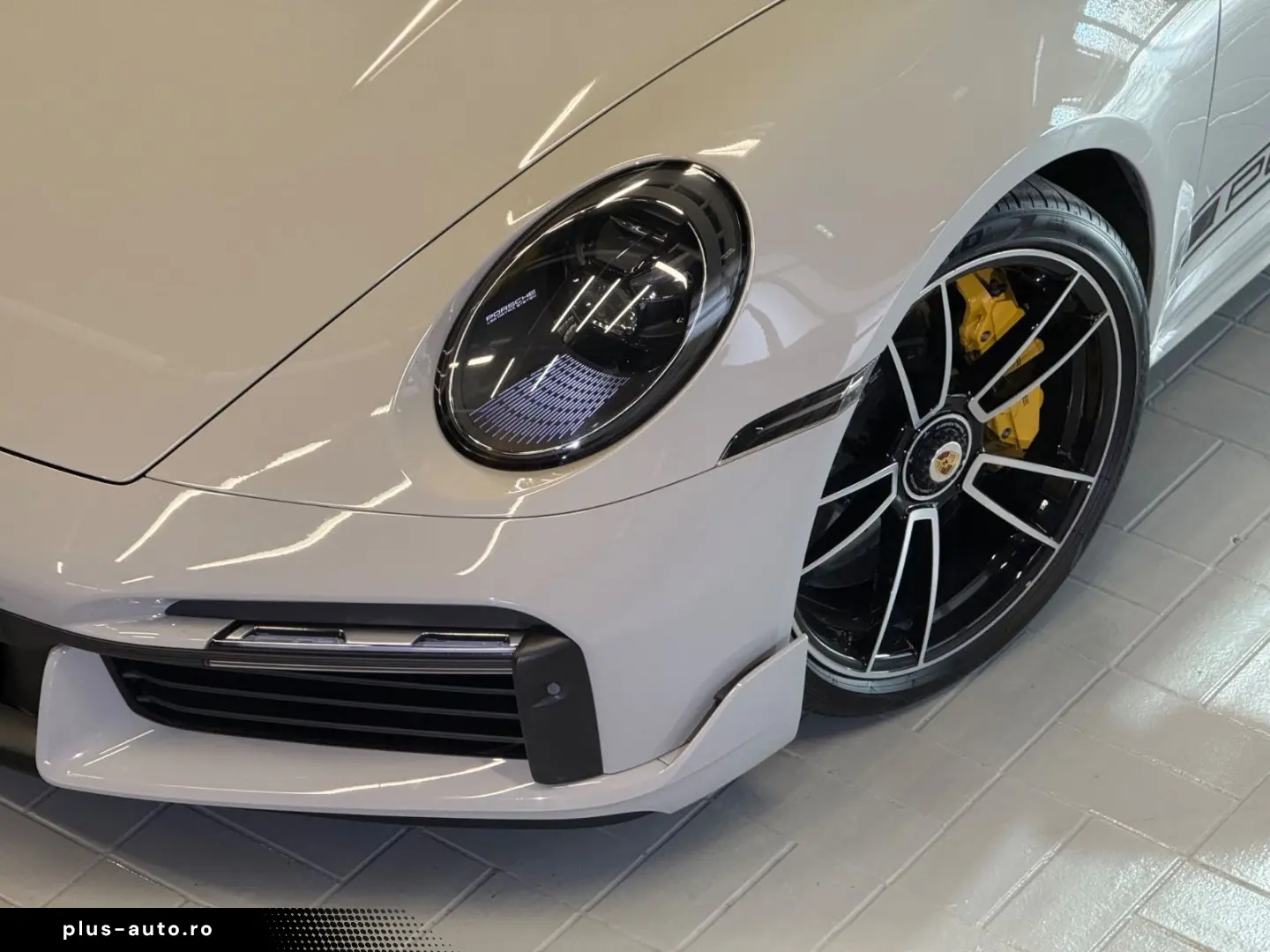 PORSCHE 911 Turbo S Cabriolet~AERO-KIT~BURMESTER~360 ~