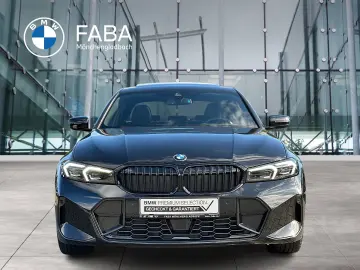BMW 330d xDrive Limousine M Sportpaket HiFi DAB LED