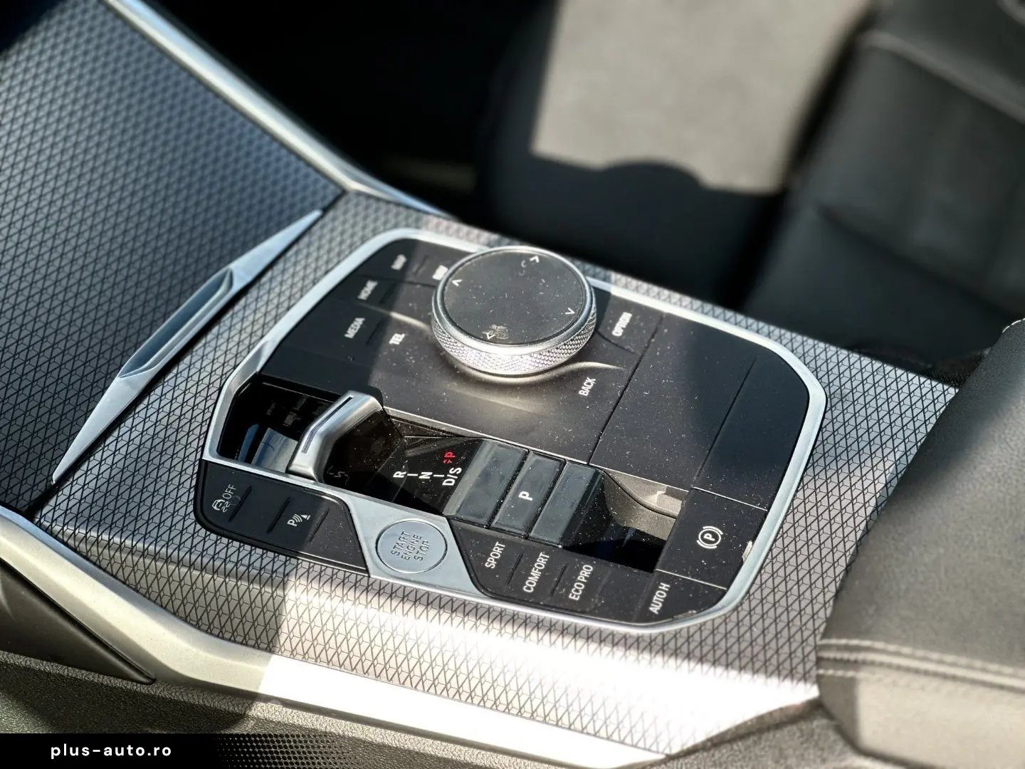 BMW 330d xDrive Limousine M Sportpaket HiFi DAB LED