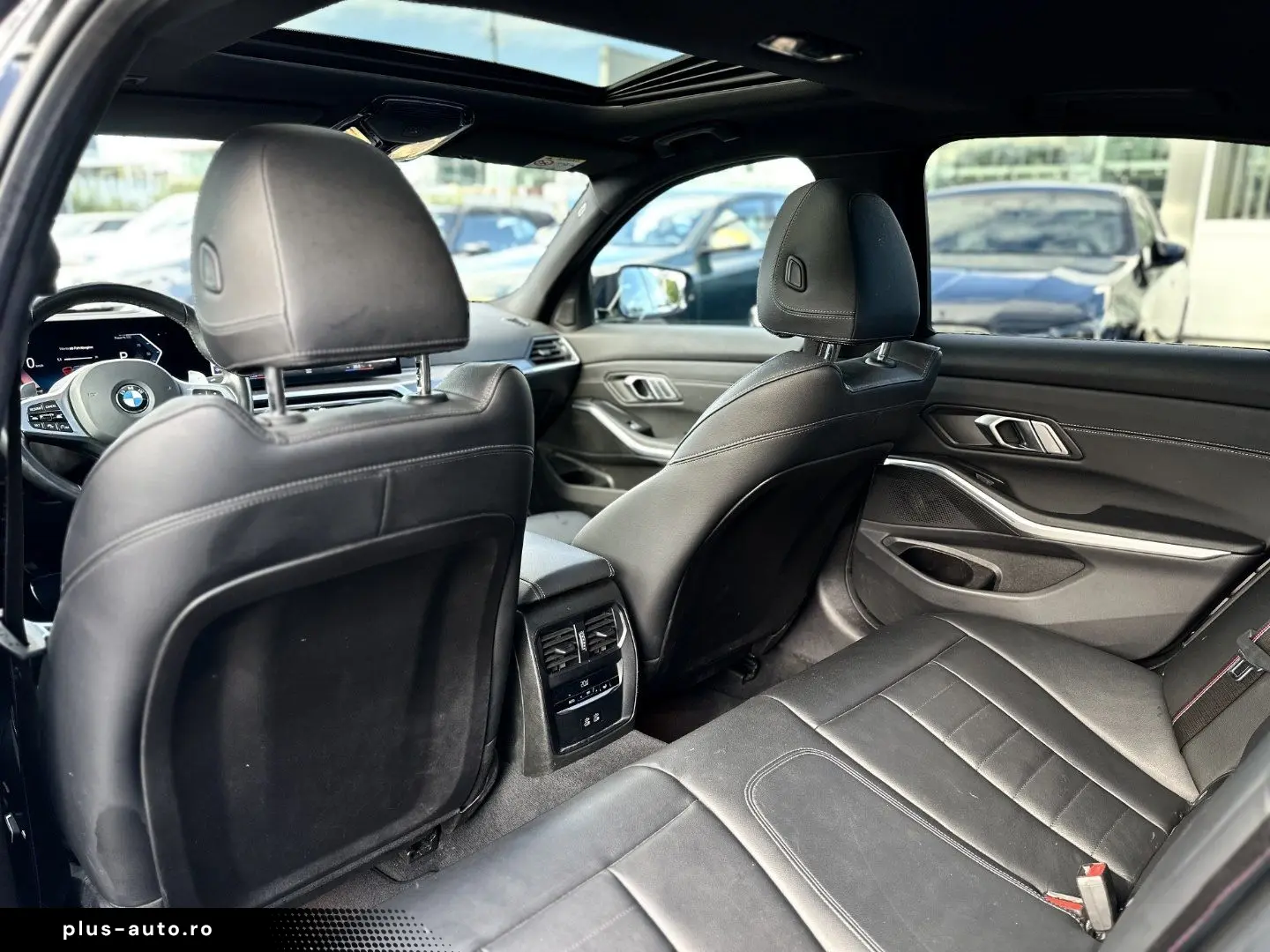 BMW 330d xDrive Limousine M Sportpaket HiFi DAB LED