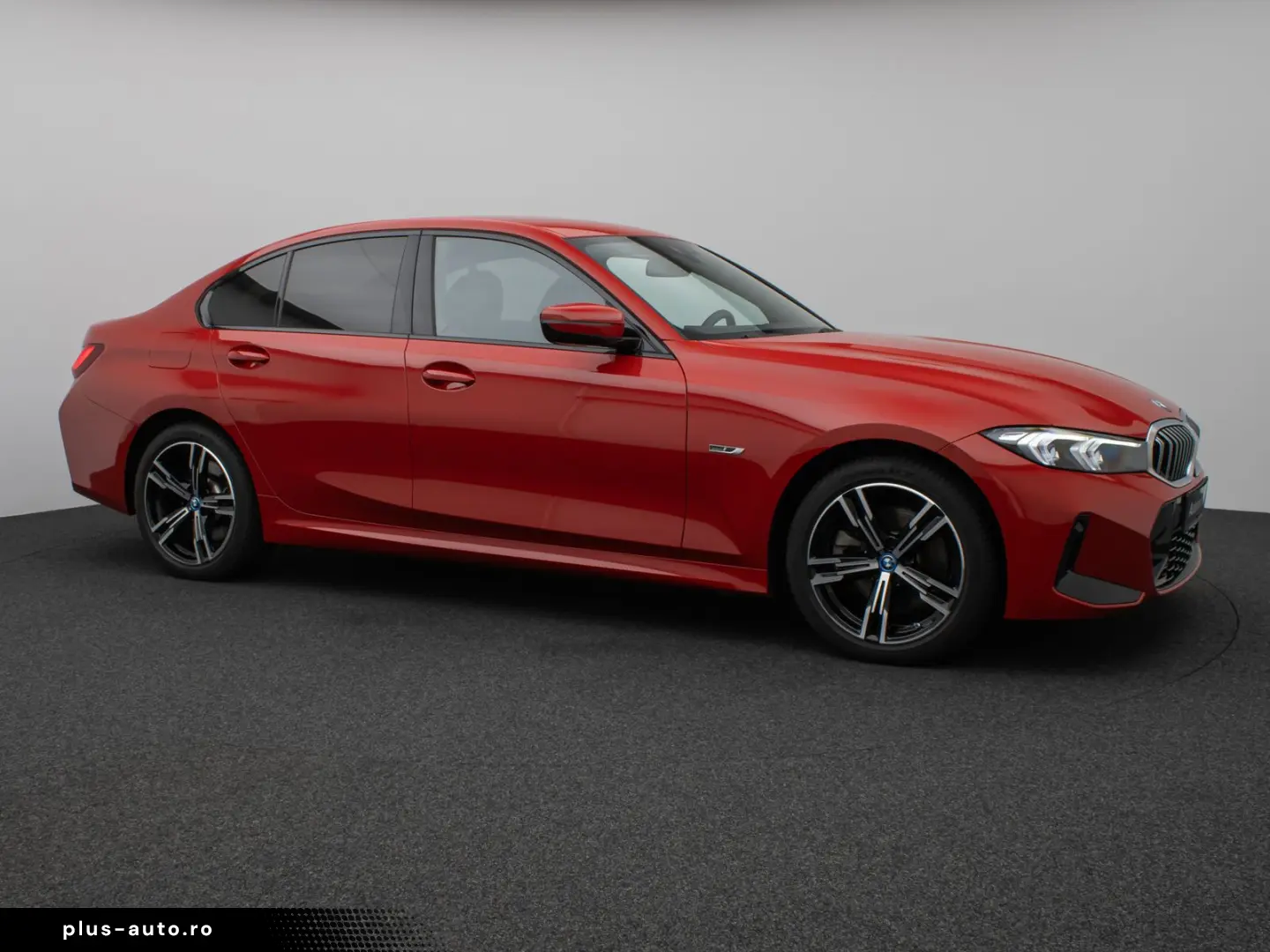 BMW 330e M Sport HUD DAB PDC Geschwindigkeitsreg