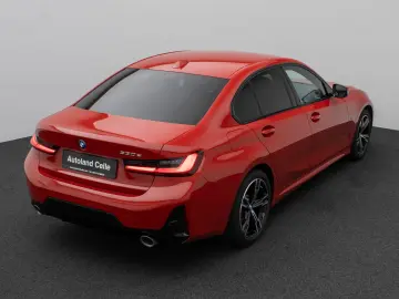 BMW 330e M Sport HUD DAB PDC Geschwindigkeitsreg