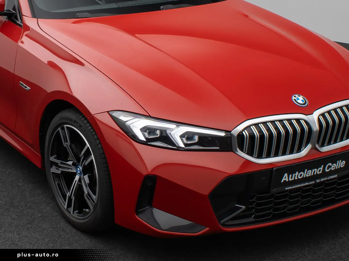 BMW 330e M Sport HUD DAB PDC Geschwindigkeitsreg