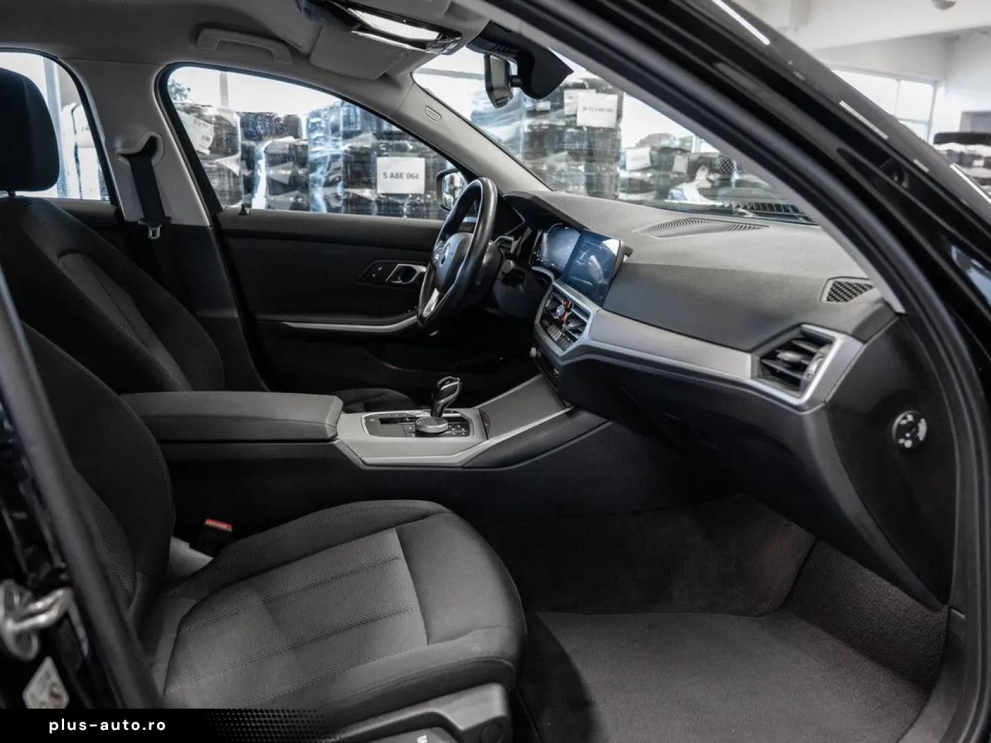 BMW 330e Advantage LED NAVI SITZHEIZUNG PDC KLIMA