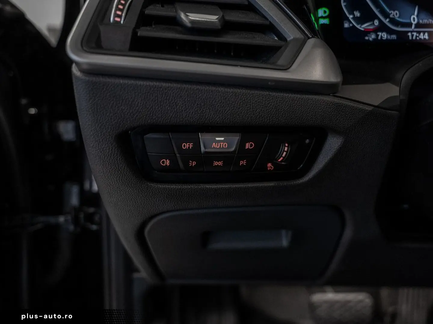 BMW 330e Advantage LED NAVI SITZHEIZUNG PDC KLIMA