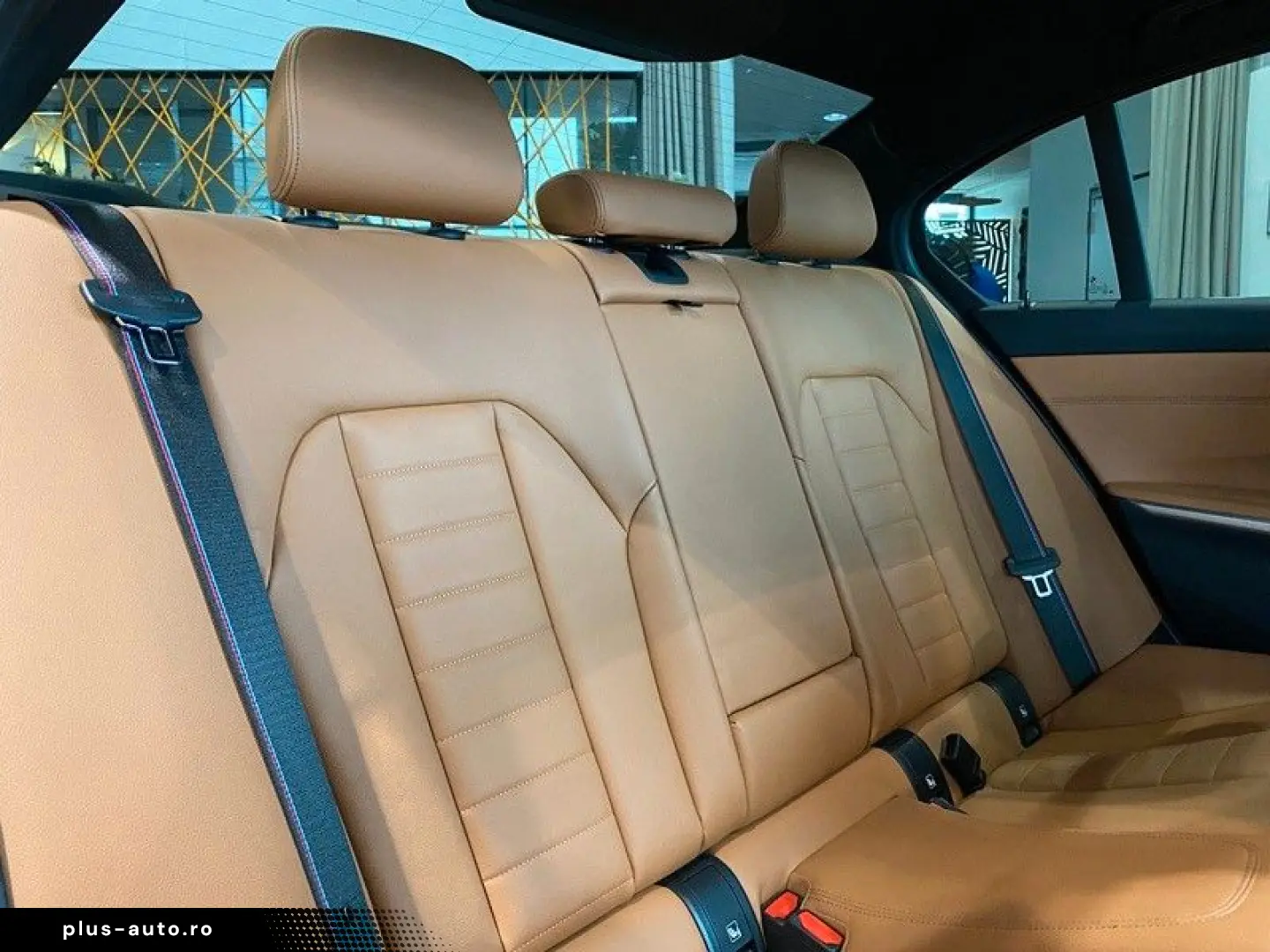 BMW 330e xDr M-Sport Pro Curved M-Sitze eGSD AHK 19