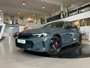 BMW 330e xDr M-Sport Pro Curved M-Sitze eGSD AHK 19