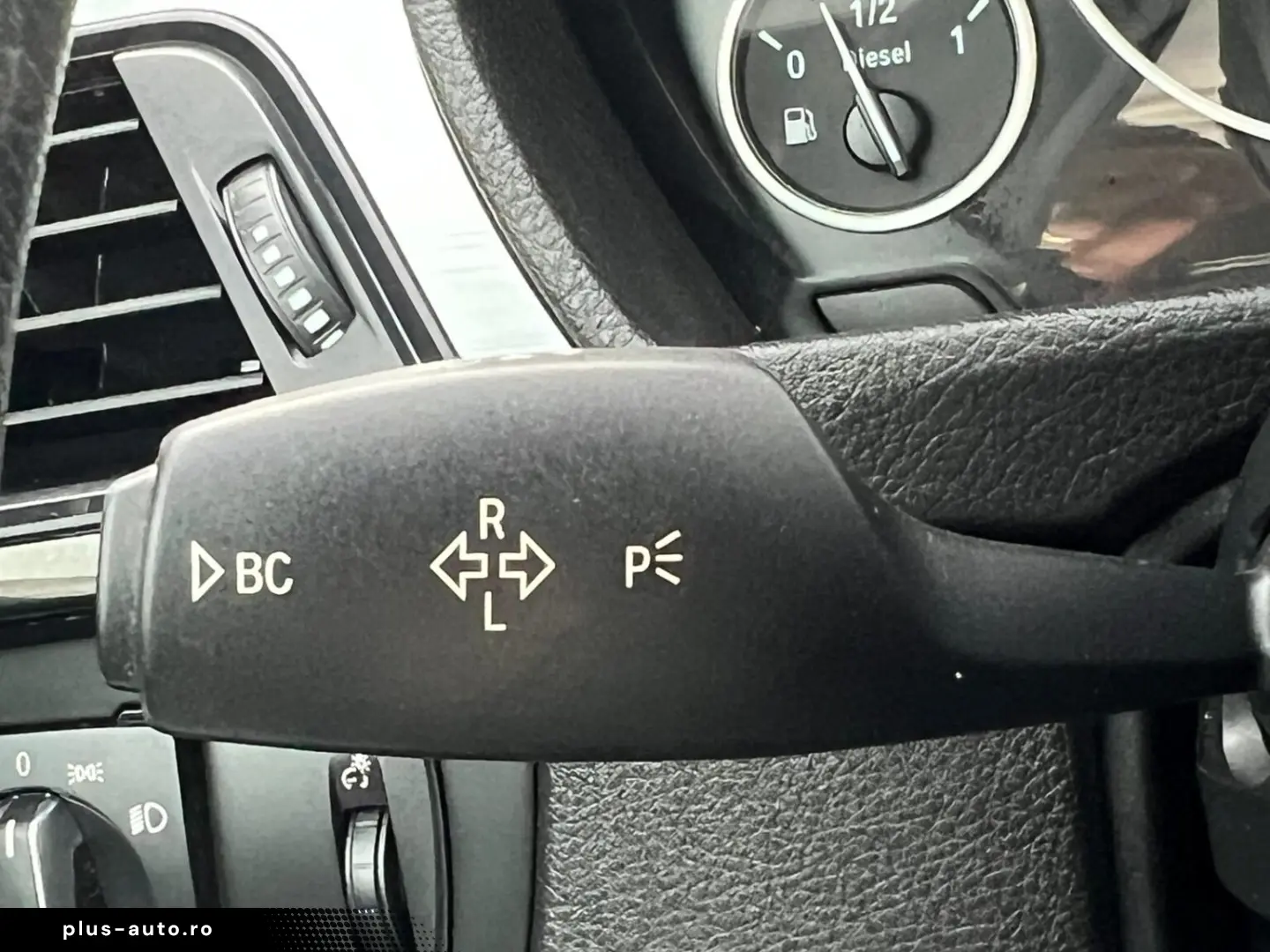 BMW Seria 3 GT 318d   2015