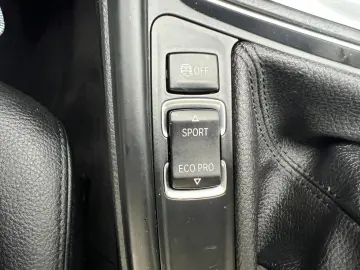 BMW Seria 3 GT 318d   2015