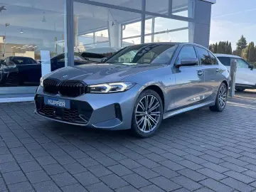 BMW 320 i M Sportpak. AHK ACC Ad.LED elSitze M 18 M