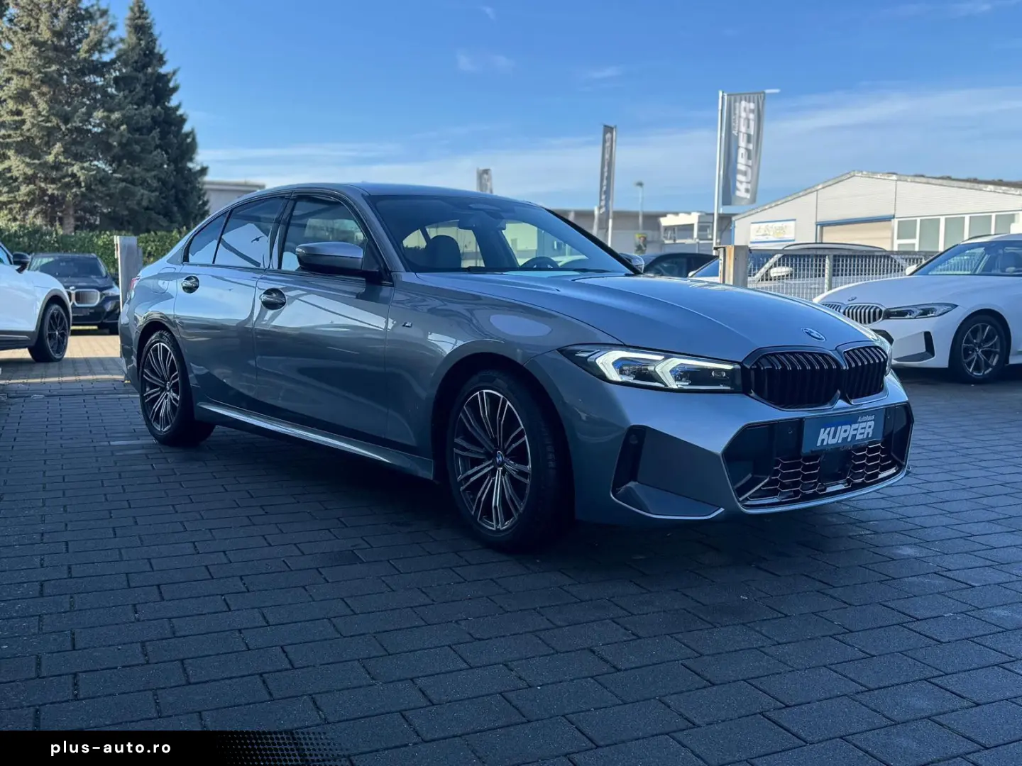 BMW 320 i M Sportpak. AHK ACC Ad.LED elSitze M 18 M