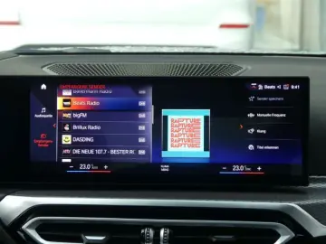 BMW 320 i M Sportpak. AHK ACC Ad.LED elSitze M 18 M