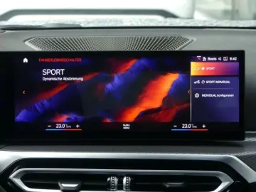 BMW 320 i M Sportpak. AHK ACC Ad.LED elSitze M 18 M