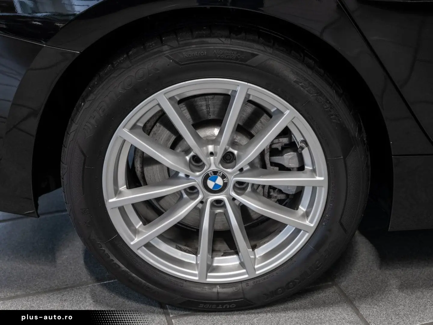 BMW 330e Advantage LED NAVI SITZHEIZUNG PDC KLIMA