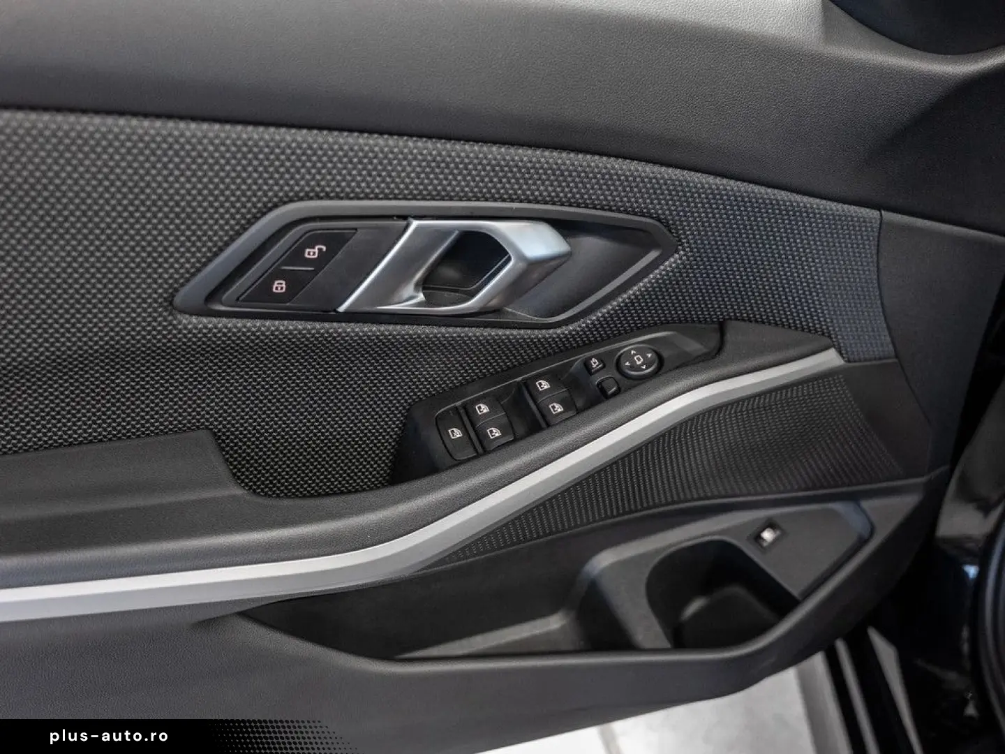 BMW 330e Advantage LED NAVI SITZHEIZUNG PDC KLIMA