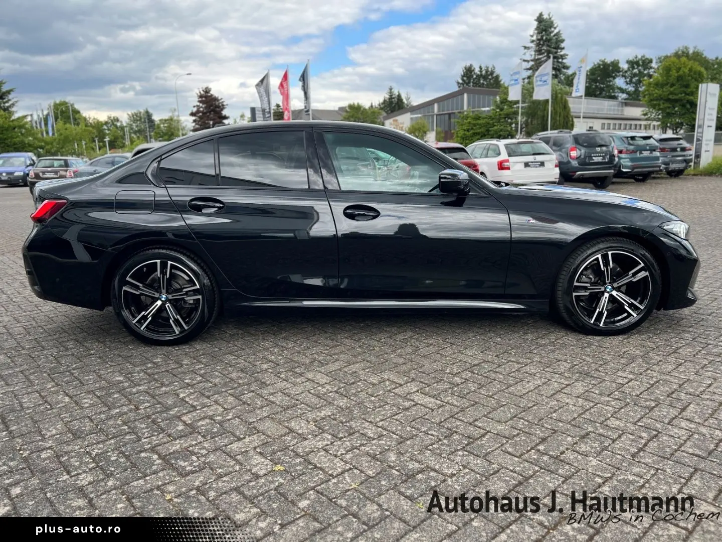 BMW 320 d xDrive M SPORT  NP 70.410€ STH LKH ACC