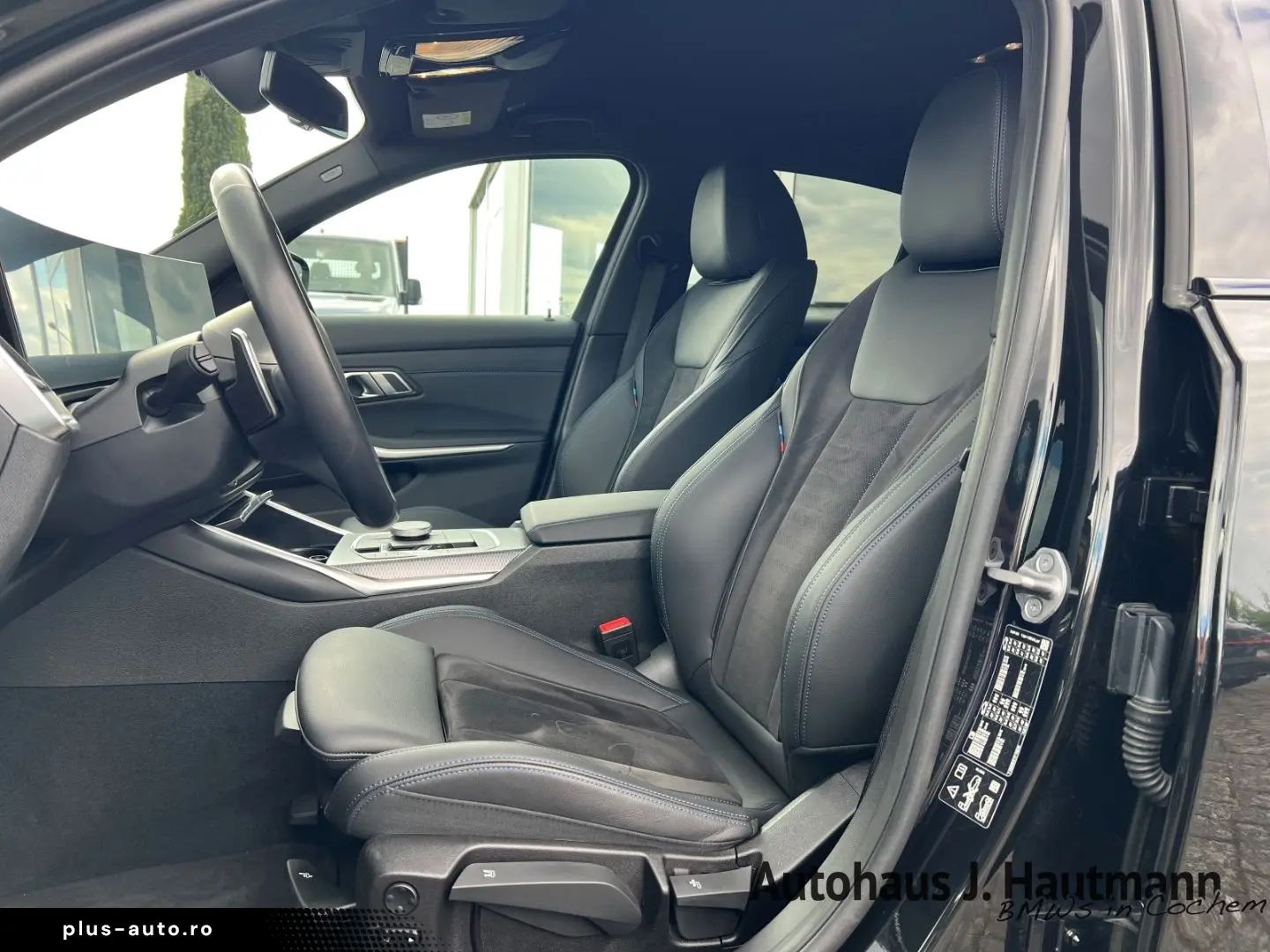 BMW 320 d xDrive M SPORT  NP 70.410€ STH LKH ACC