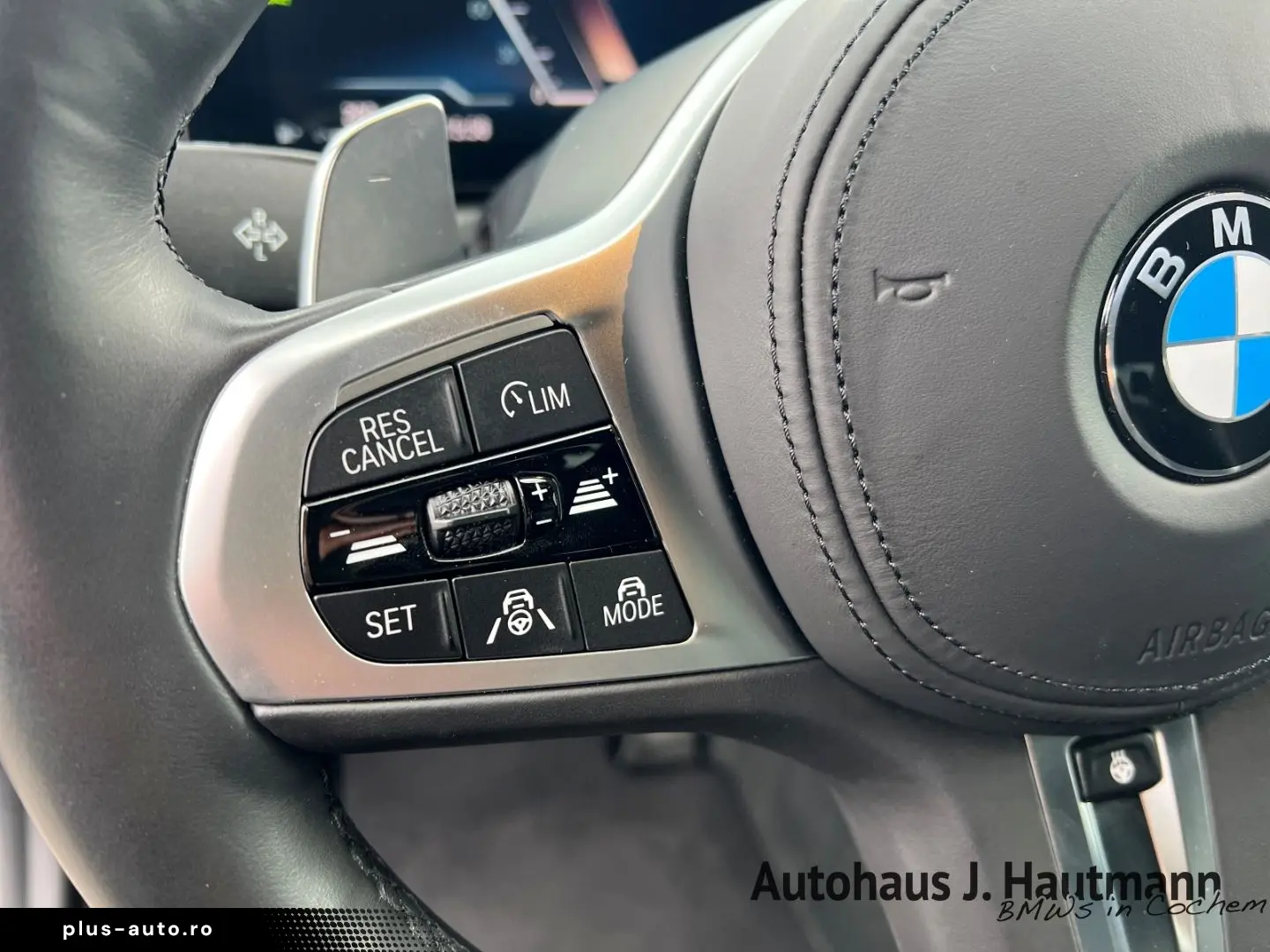 BMW 320 d xDrive M SPORT  NP 70.410€ STH LKH ACC