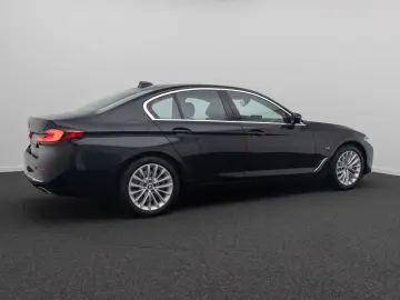 BMW 530e Luxury Line ACC Laser 360  HUD DAB Sport