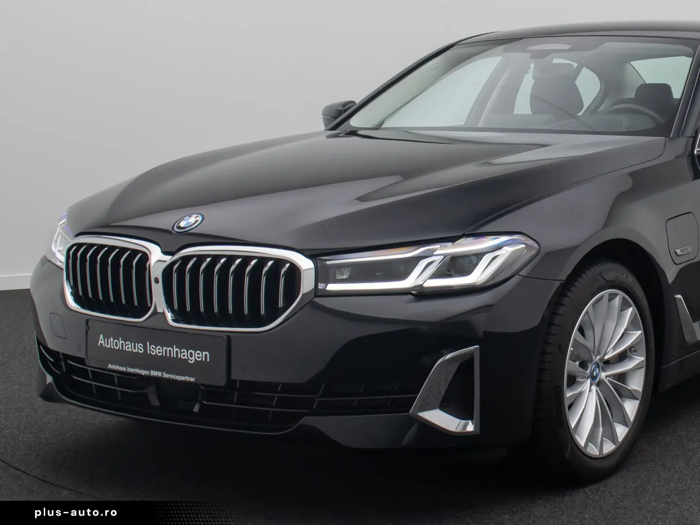 BMW 530e Luxury Line ACC Laser 360  HUD DAB Sport