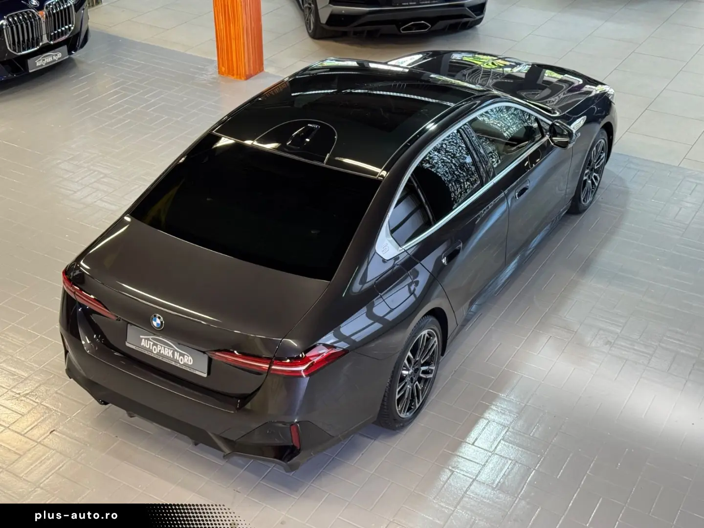 BMW 520i M Sport~PANO~LED~KAMERA 360 ~HEAD-UP