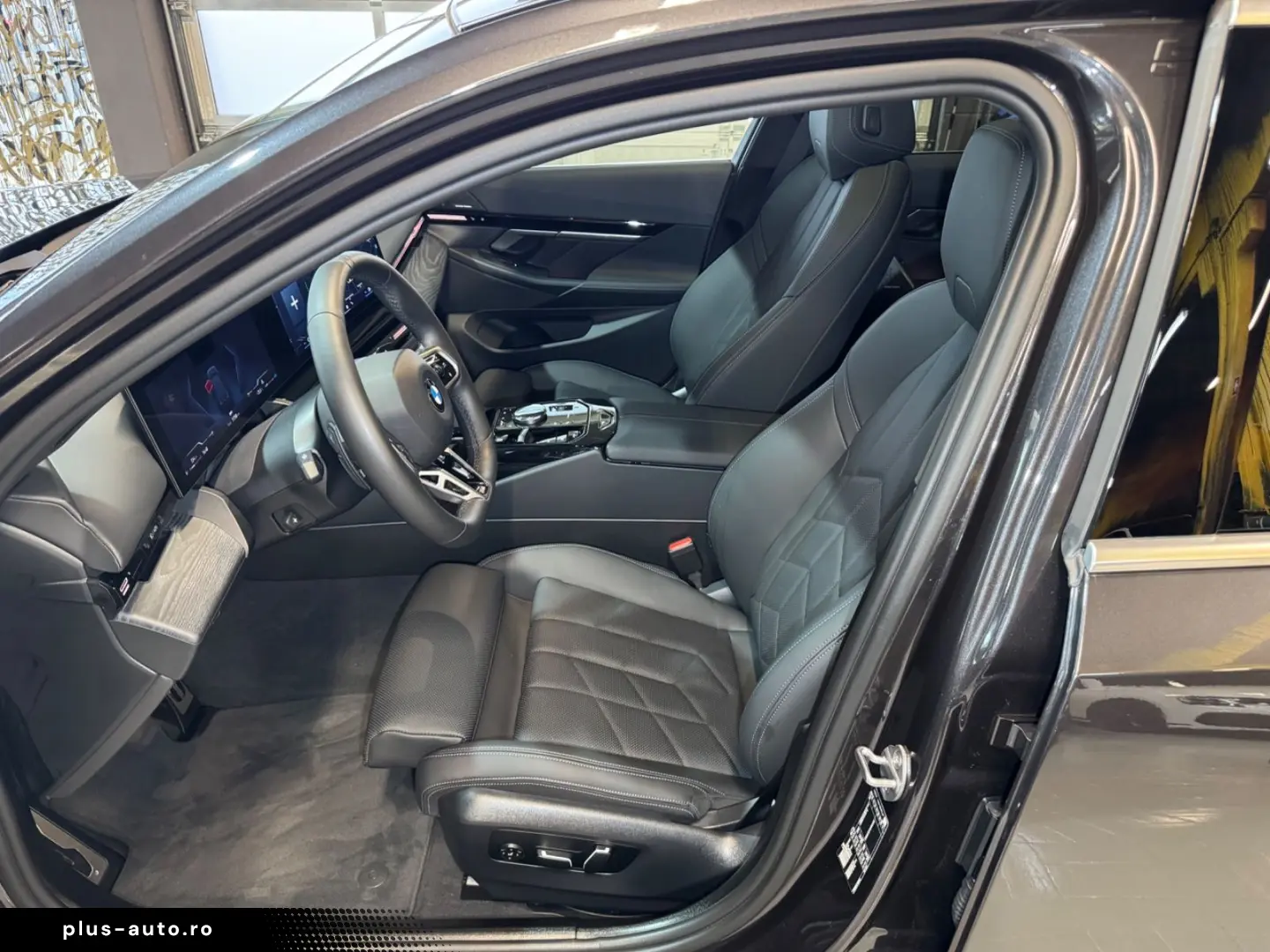 BMW 520i M Sport~PANO~LED~KAMERA 360 ~HEAD-UP