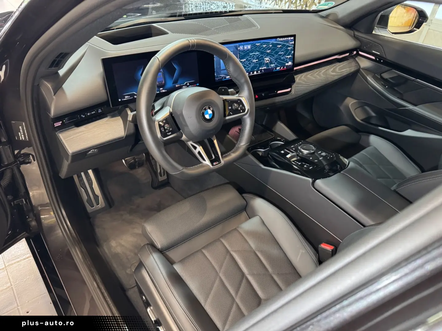 BMW 520i M Sport~PANO~LED~KAMERA 360 ~HEAD-UP
