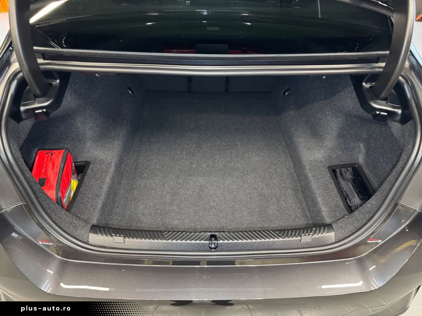 BMW 520i M Sport~PANO~LED~KAMERA 360 ~HEAD-UP