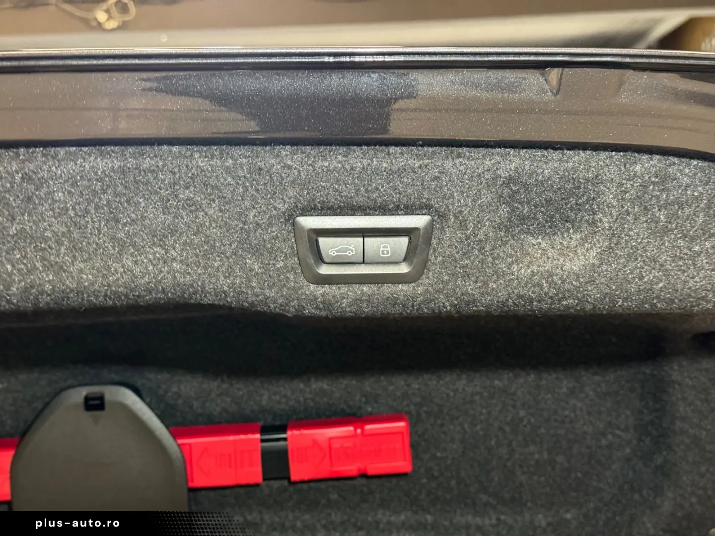 BMW 520i M Sport~PANO~LED~KAMERA 360 ~HEAD-UP