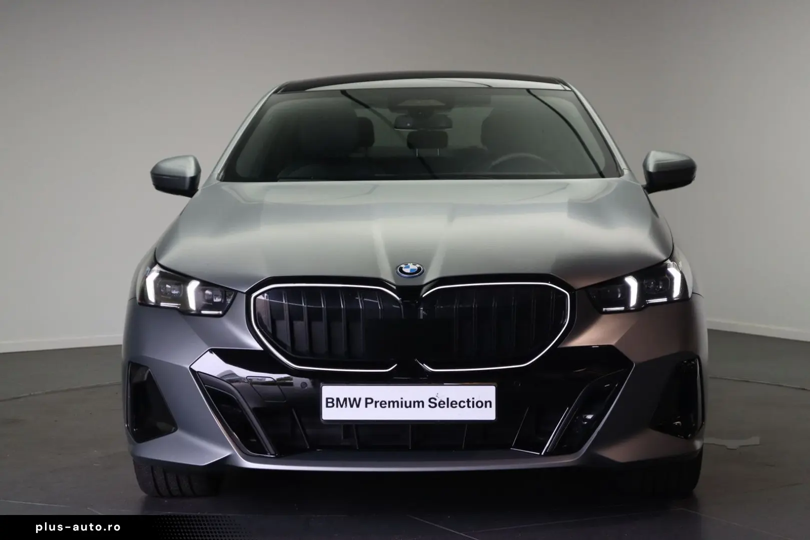 BMW 550 5 Serie 550e xDrive M Sport automatik   Pano