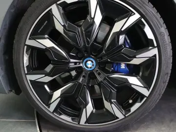 BMW 550 5 Serie 550e xDrive M Sport automatik   Pano