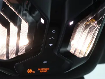 BMW 550 5 Serie 550e xDrive M Sport automatik   Pano