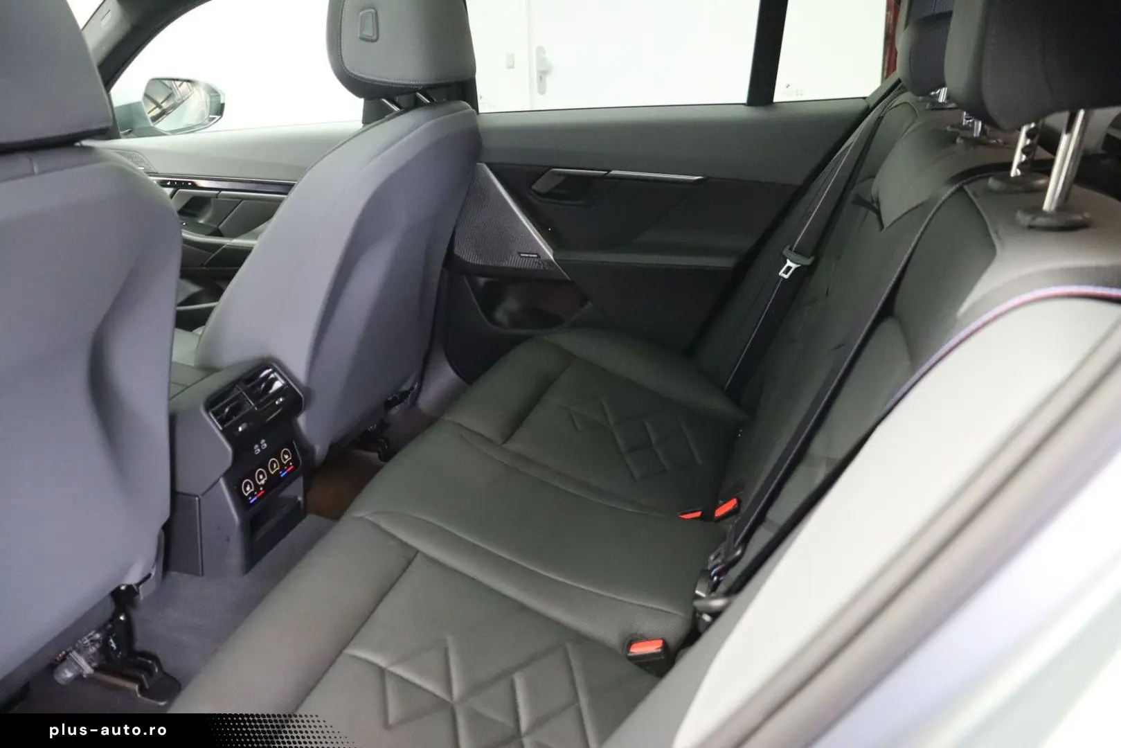 BMW 550 5 Serie 550e xDrive M Sport automatik   Pano