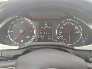 Audi A4 – 2.0 Diesel – Manuala