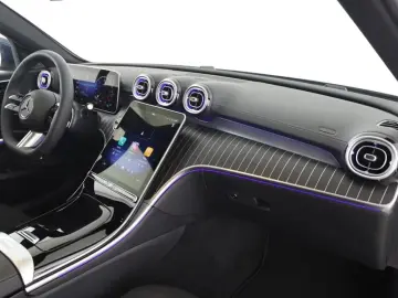 Mercedes-Benz C 220 d T AMG